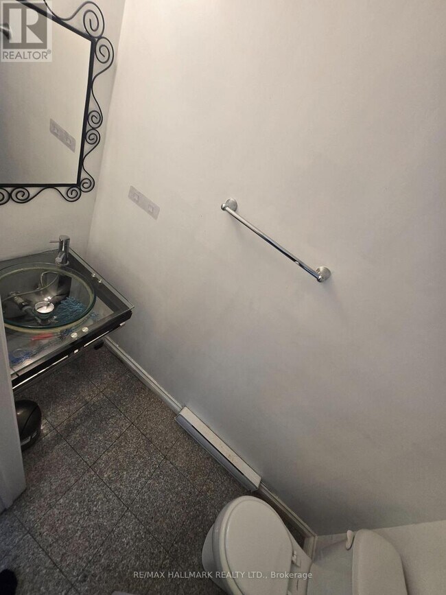 Photo - 39 John Cabot Way