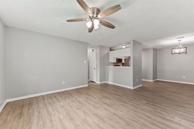 Photo - 6011 Beaconridge Dr
