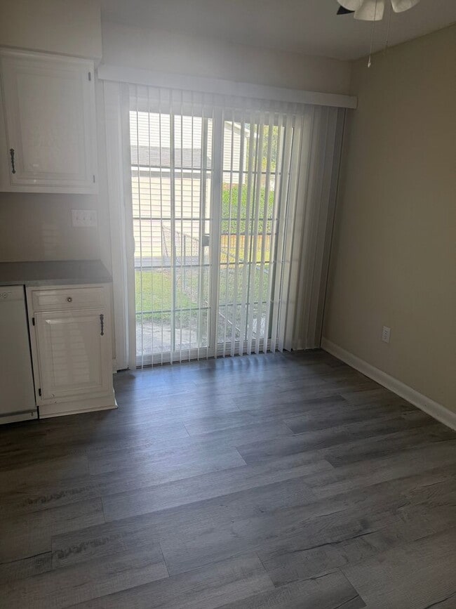 Photo - 800 Verdant Dr Unit 800-A