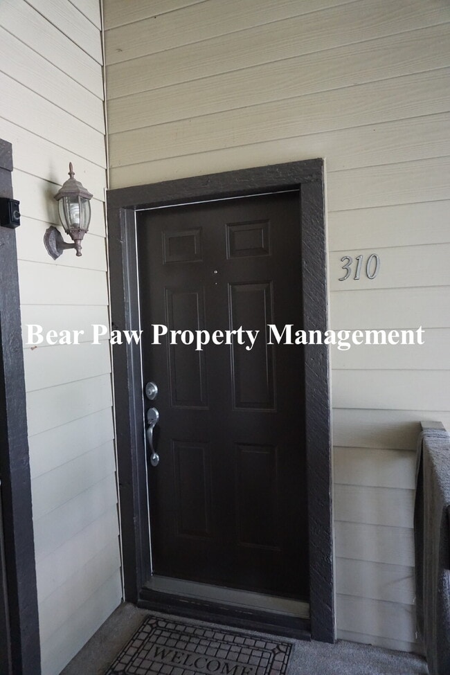 Photo - "Penthouse" condo in Evergreen!! Unit #310