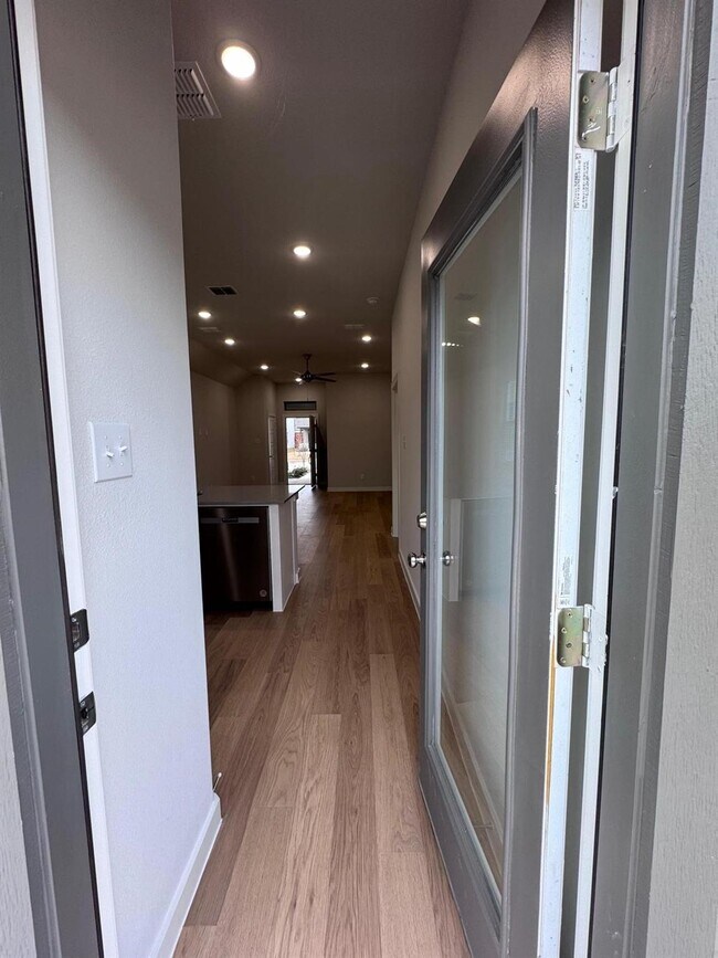 Photo - 3817 Monticello Dr