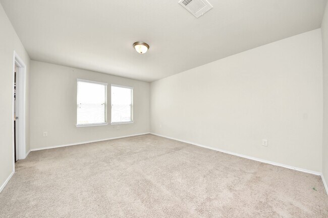 Photo - 15802 Sunny Stone Dr