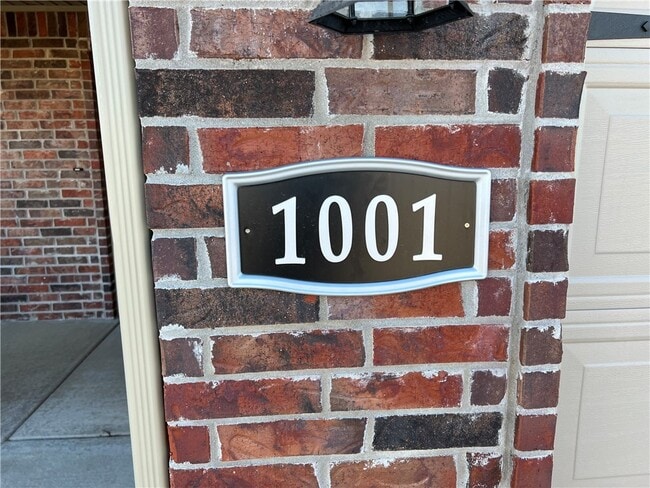 Photo - 1001 Tulip St