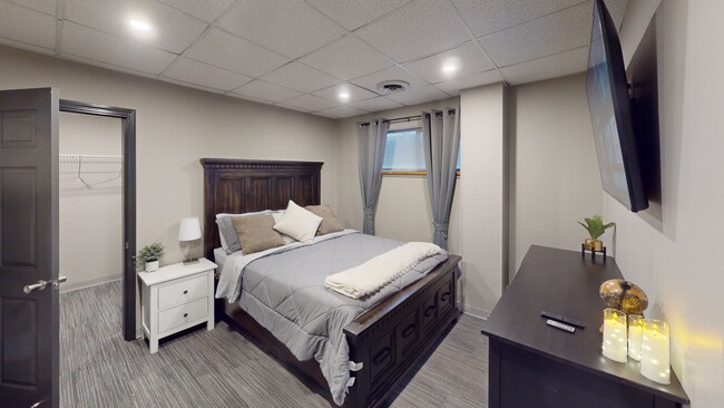 Photo - 307 W 3rd St Unit 3