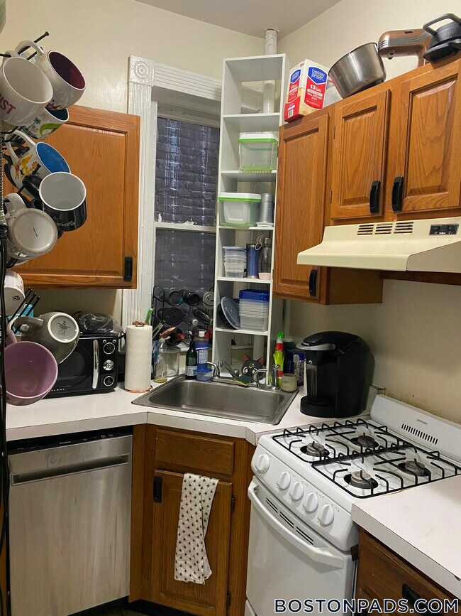 Photo - 463 Park Dr Unit 16