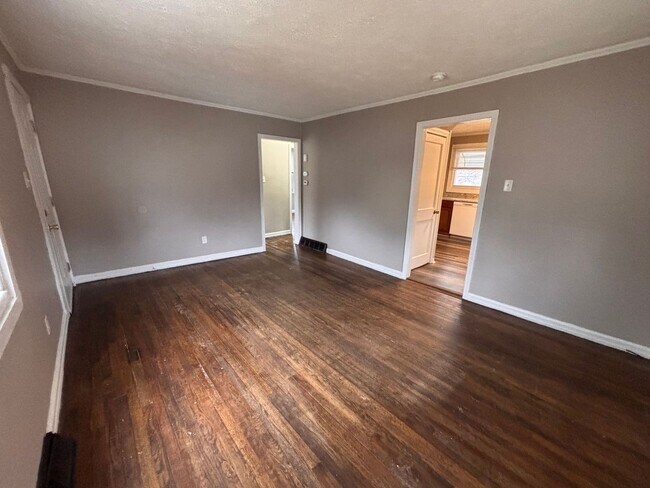 Photo - 4446 Prescott Ave