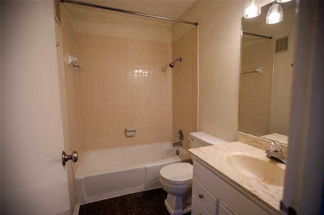 Photo - 1900 Sutter St