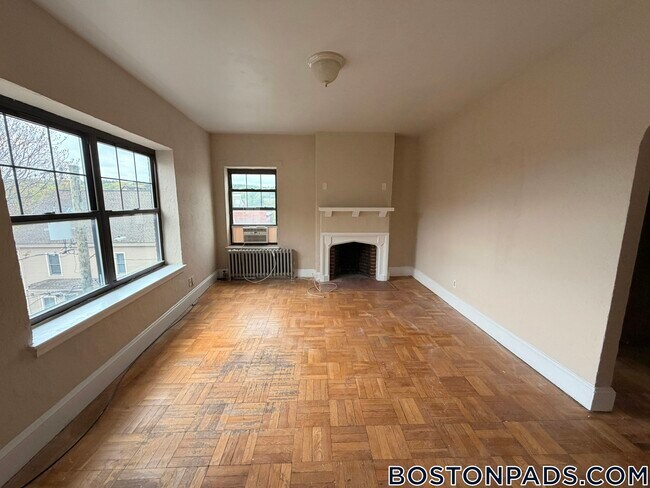 Photo - 2 Elmwood Ave Unit 22
