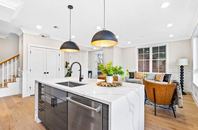 Photo - 301 Somerville Ave Unit 300I