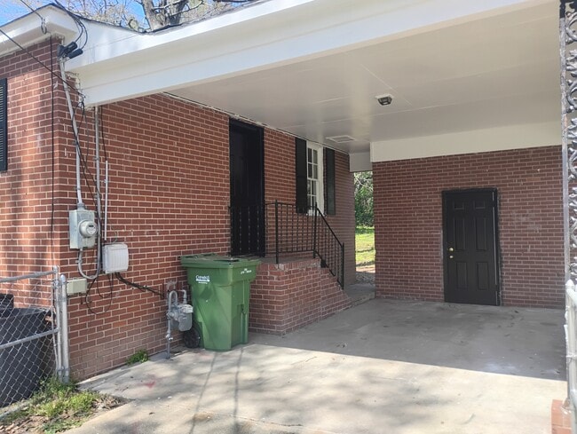 Photo - 1240 Alta Vista Dr