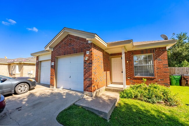 Building Photo - Charming 3/2 Home in Westchester Park!!!
