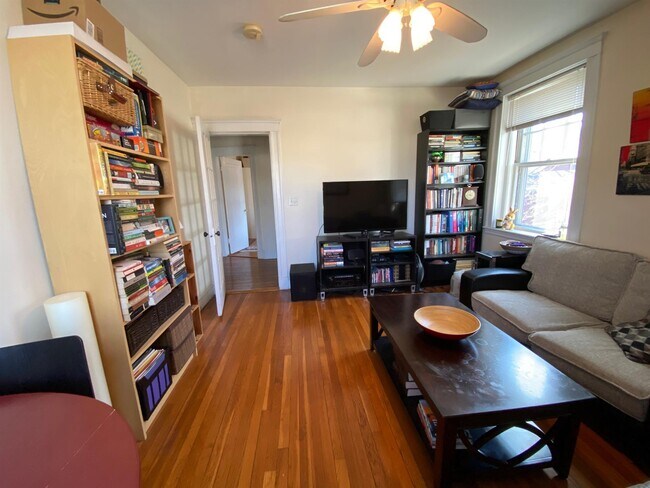 Photo - 13 Ellery St