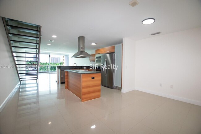Photo - 2950 NE 188th St Unit 336