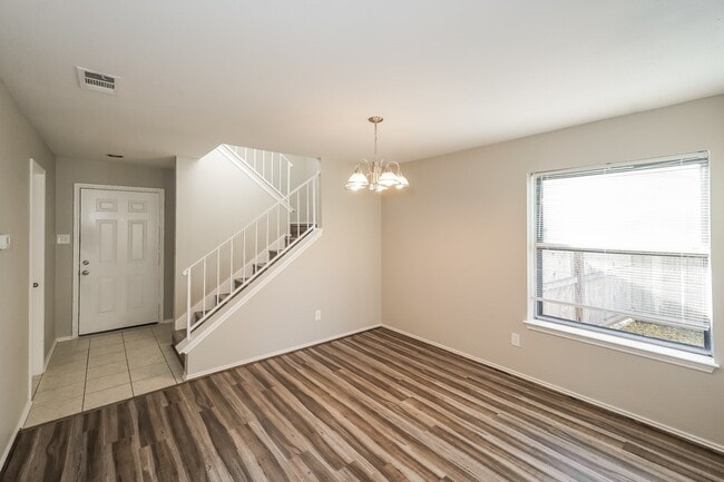 Photo - 6915 Eagle Ridge Dr