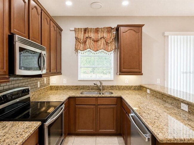 Photo - 4851 Fiorazante Ave