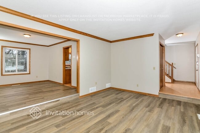 Photo - 7323 Paulsen Dr