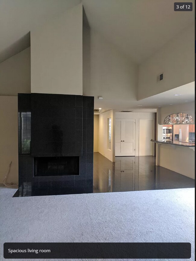 Photo - 301 Wyndgate Rd