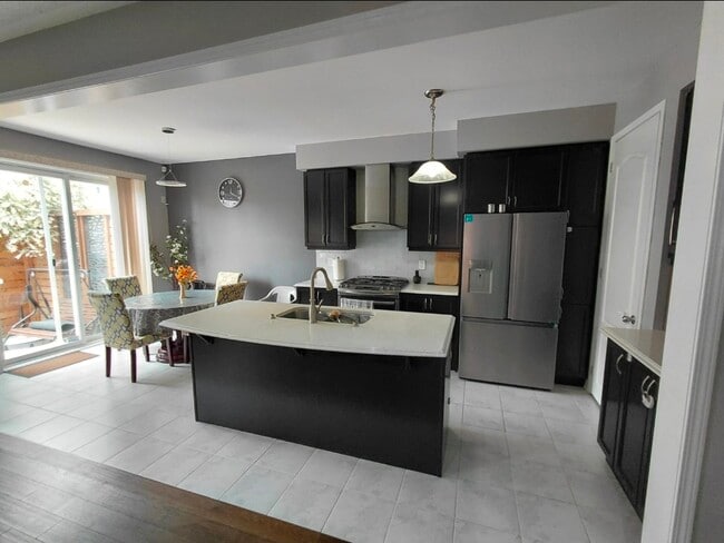 Photo - 30 Polstar Rd