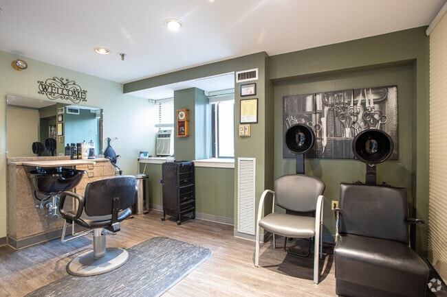 Salon