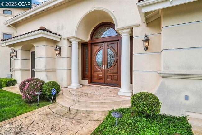 Photo - 2851 Spring Creek Ln