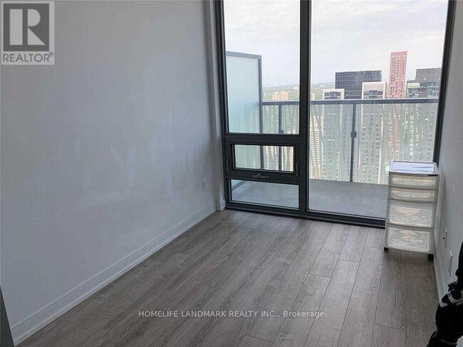 Photo - 50 Charles St E Unité 4313