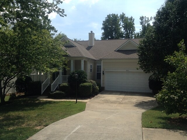 Photo - 2721 Grosbeak Ln