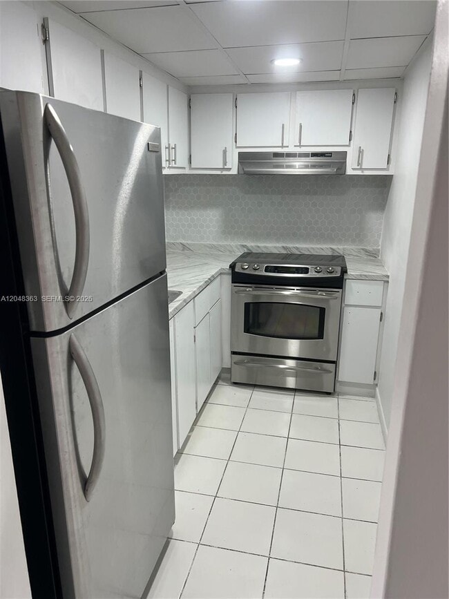 Photo - 4715 NW 7th St Unidad 407-2