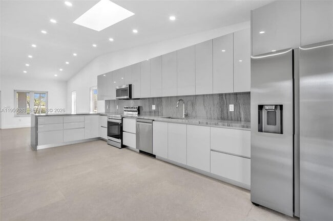 Photo - 8394 SW 148th Ave