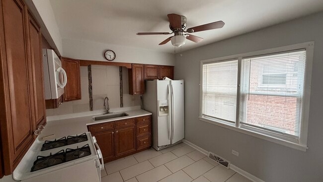 Photo - 5645 N Central Ave Unidad 1E
