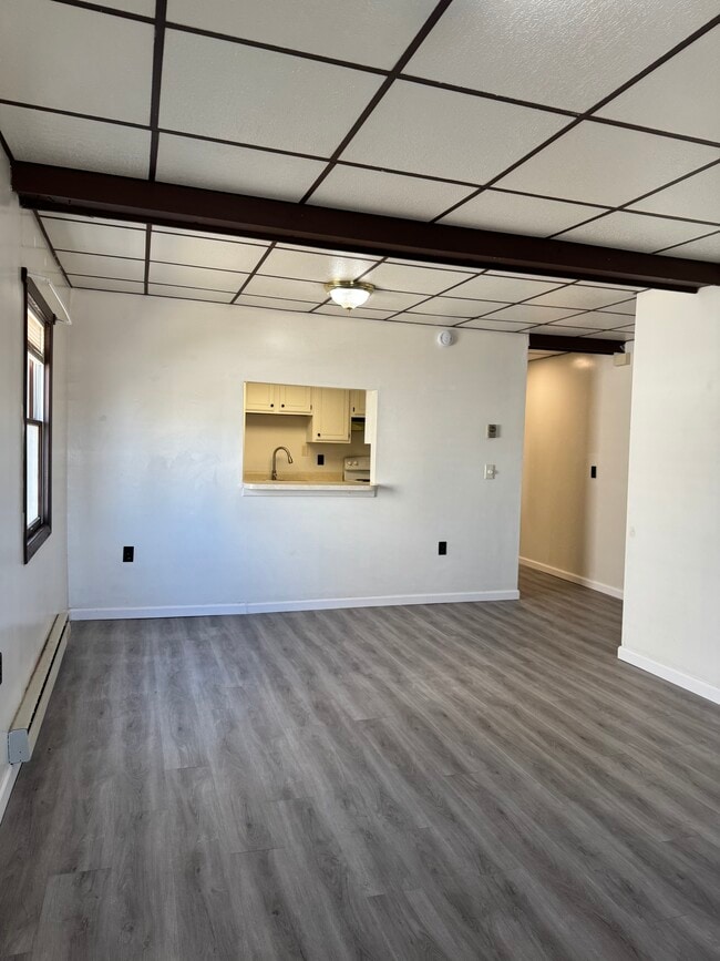 Building Photo - 225 E Orvis St Unit 1