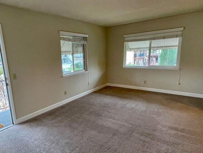 Photo - Must see to appreciate 1 Bedroom 1 Bath up... Unit 6