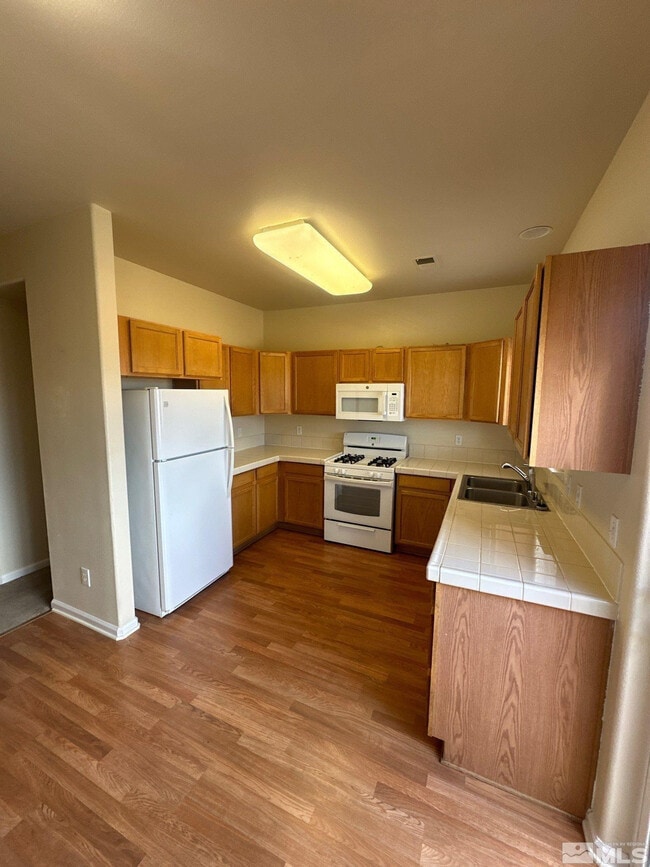 Photo - 210 John Eugene Ct