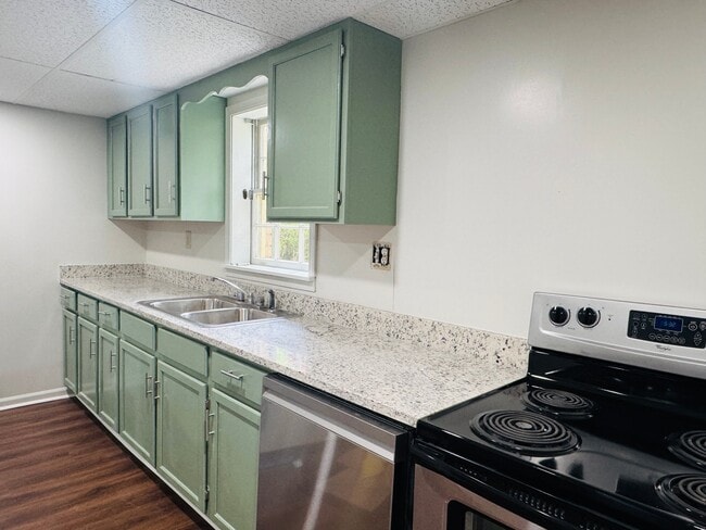 Photo - 4875 Millen Dr