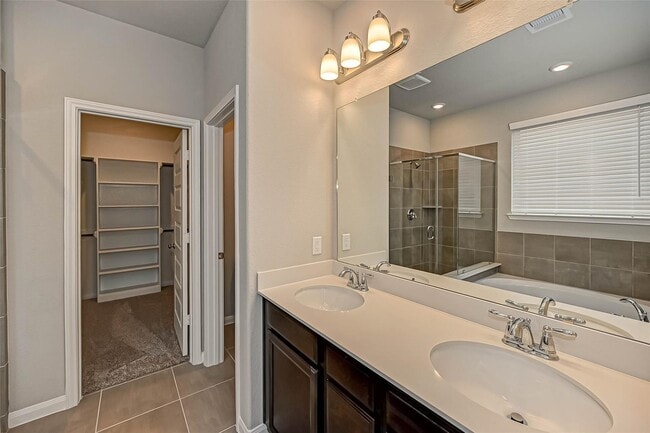 Building Photo - 1214 Dry Cork Cir Rental