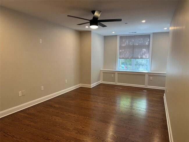 Photo - 3111 Leeward Dr
