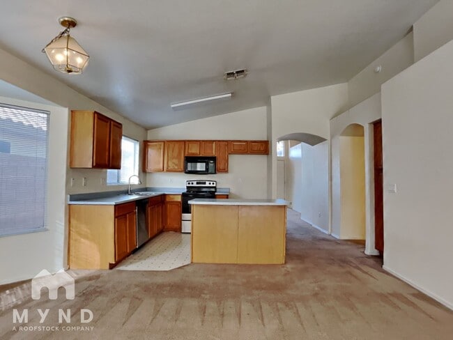 Photo - 5035 W Ponderosa Ln