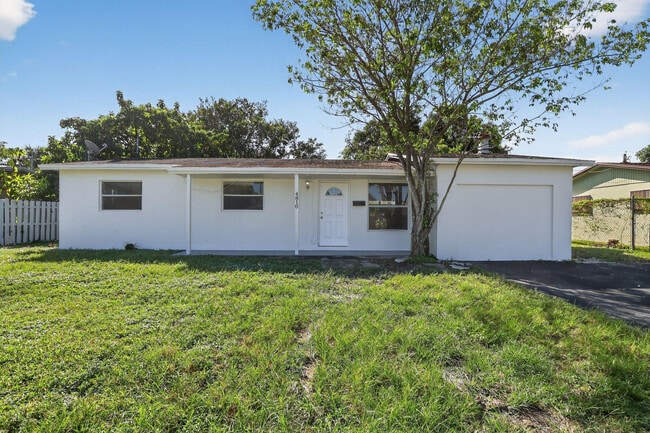 Building Photo - 4810 NW 19th St