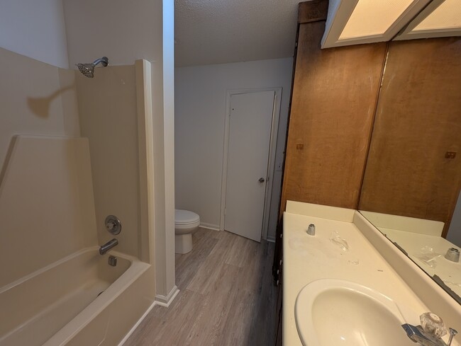 Photo - 116 Edgefield Rd Unidad 1