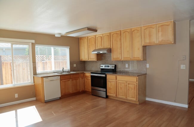 Photo - 4160 Arpeggio Ave