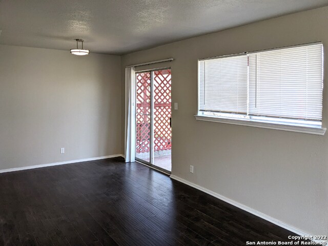 Photo - 5528 Allbrook-