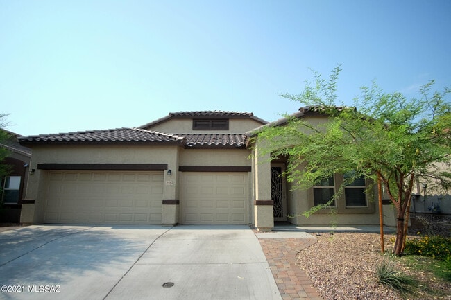 Building Photo - 3462 W Ringtail Den Way