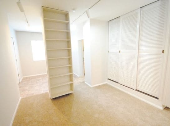 Photo - 322-324 N Newstead Ave