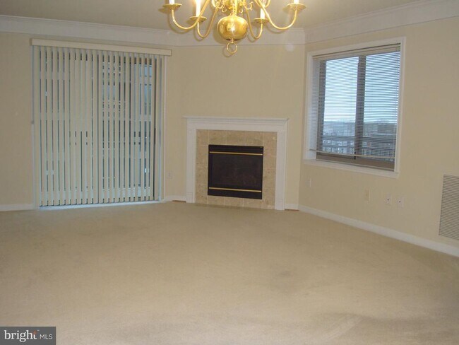 Photo - 901 N Monroe St Unit 816