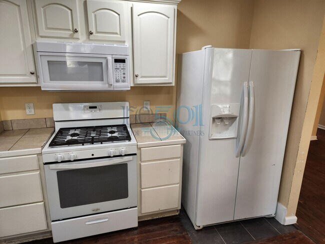 Photo - Great Family Home!  4BR 2 BA