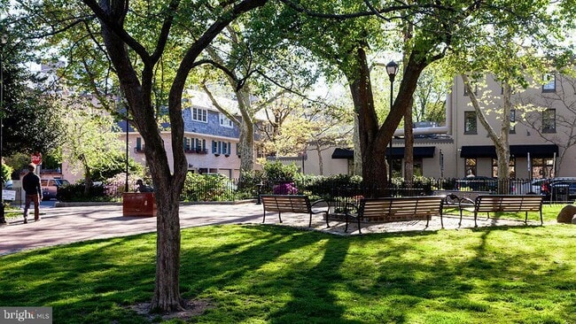 Photo - 2018 South St Unidad 2