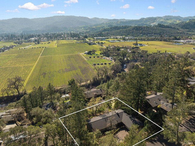 Photo - 121 Knoll Pl