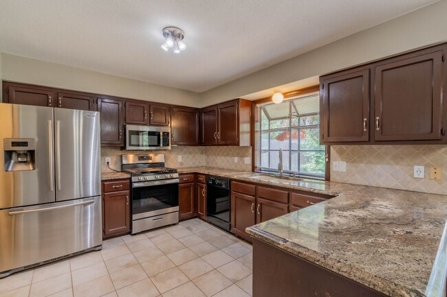 Photo - 3 Bed | 2 Bath in Tulsa!