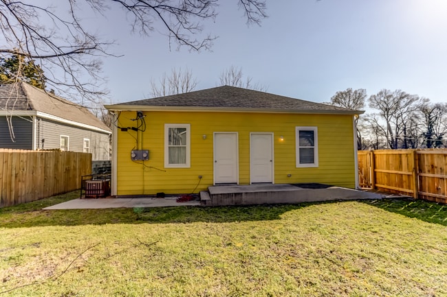 Photo - 1926 Southern Ave