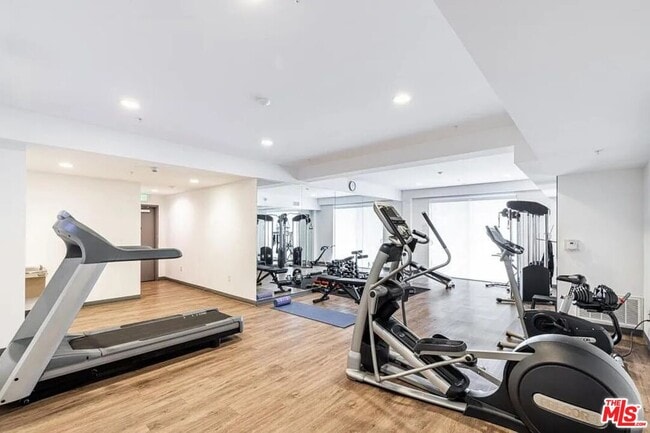 Photo - 1215 S Bedford St Unit 105