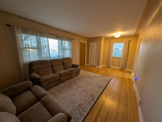 Photo - 1132 S 10th Ave